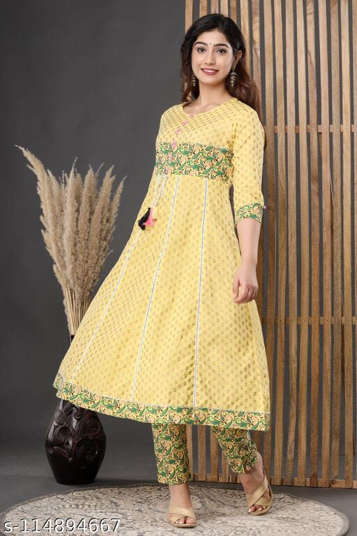 Fashionable Women Kurti Dupatta Set