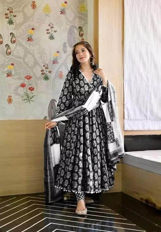 Kurta, Bottom and Dupatta Set