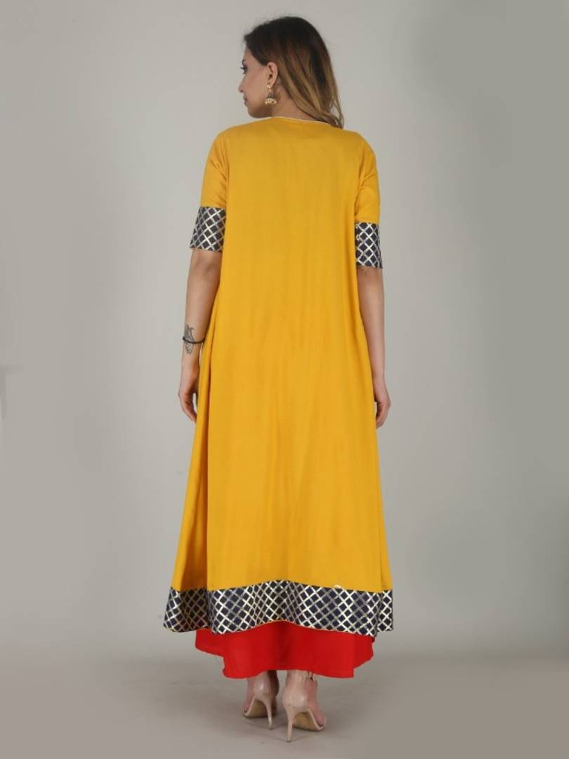 Women's Beautiful Rayon Crop Top Skirt And Shrug Kurta Set