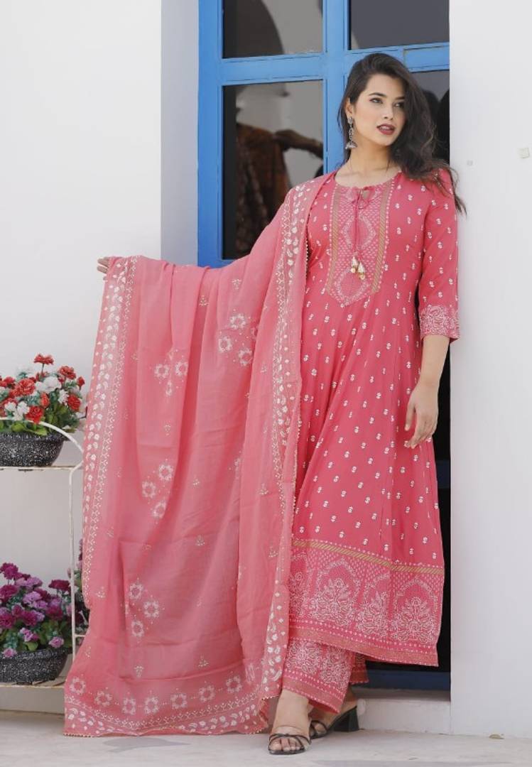 Women's Kurta Palazzo and dupatta set Rayon